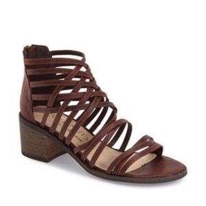 Coconuts by Matisse leather strappy sandals